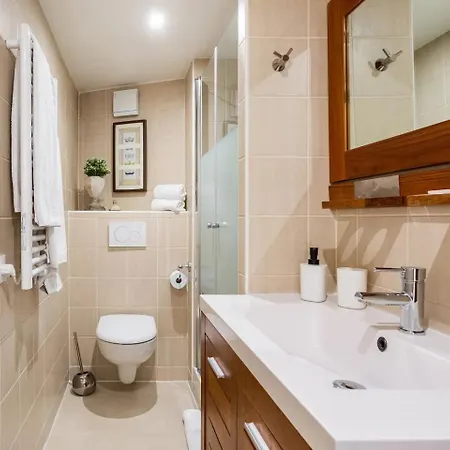 Quartier Latin 3 Apartments Air-Conditioning-3
